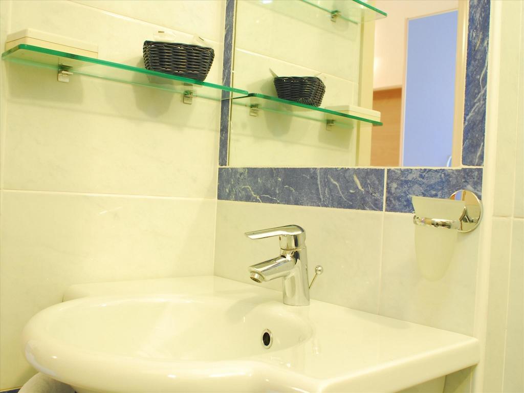 Hotel Veliero Rimini Cameră foto